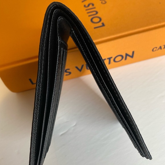 ❌❌SOLD❌❌ Louis Vuitton wallet - Picture 10 of 12